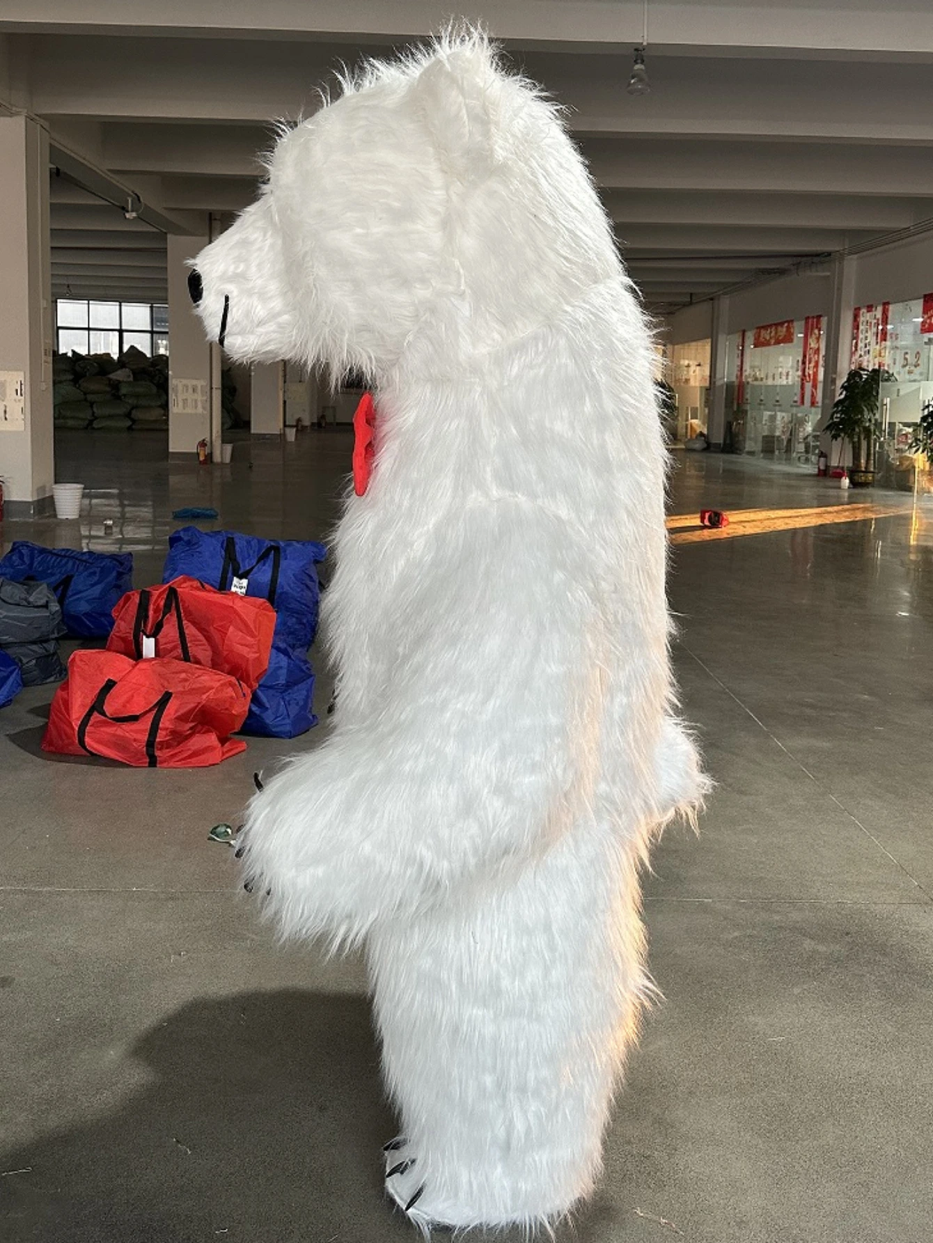 Giant Inflatable White Polar B - Suits ulasan dan harga